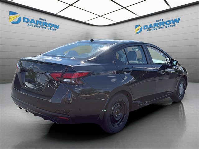 2025 Nissan Versa 1.6 S photo 4