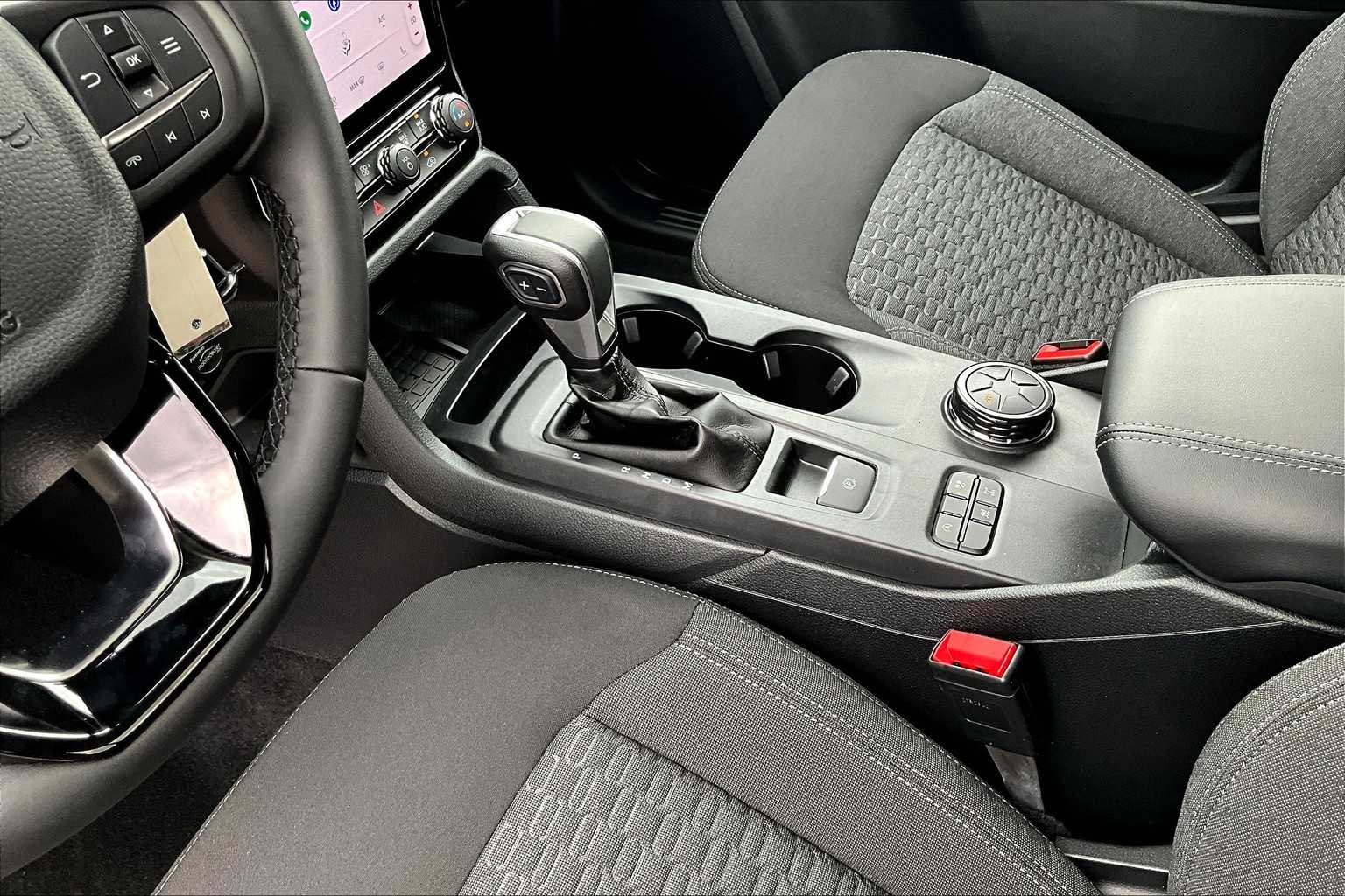 2025 Ford Ranger XLT photo 7