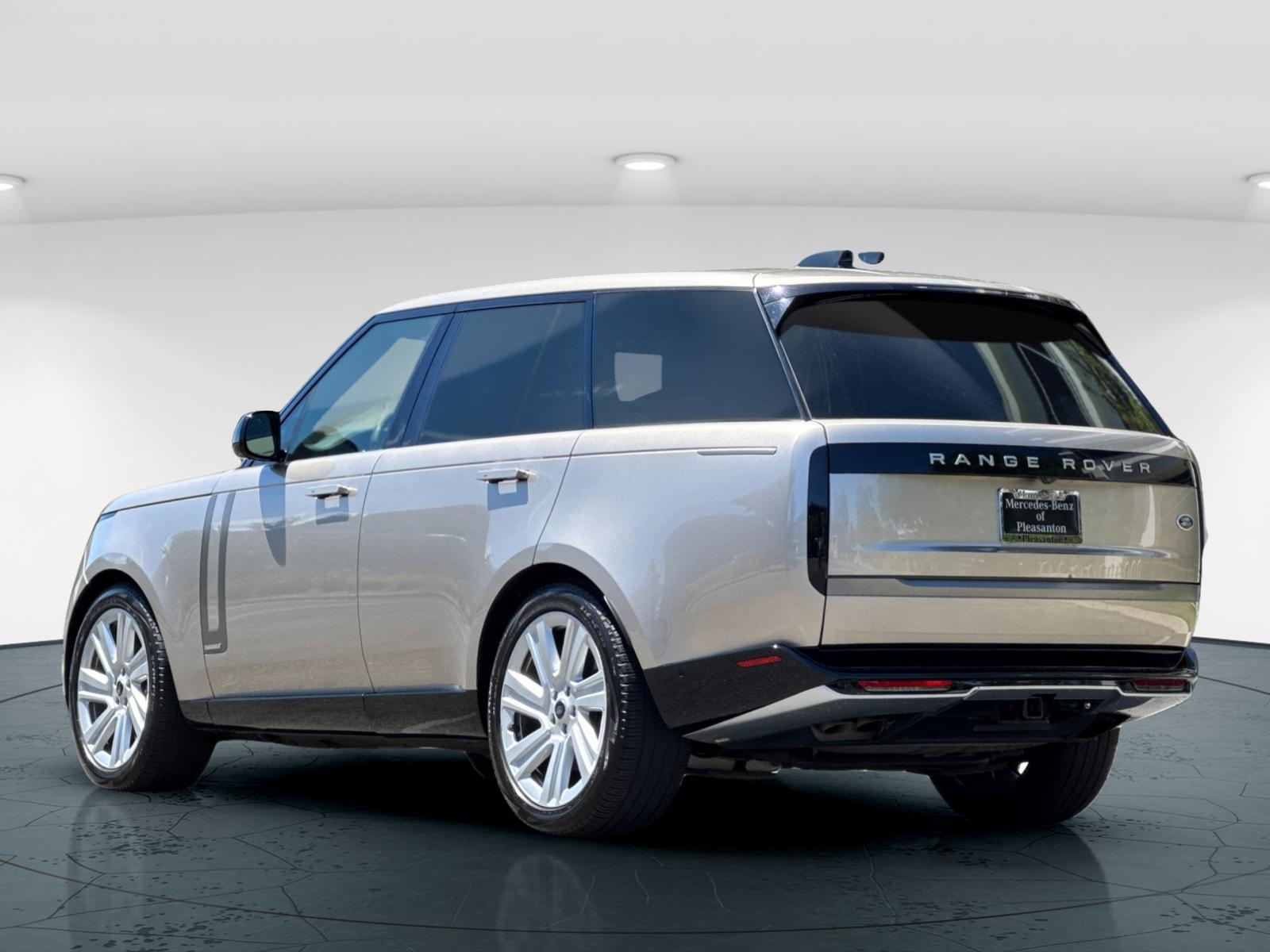 2023 Land Rover Range Rover Autobiography photo 5
