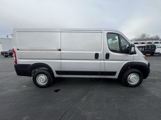 2025 Ram ProMaster 2500 photo 2