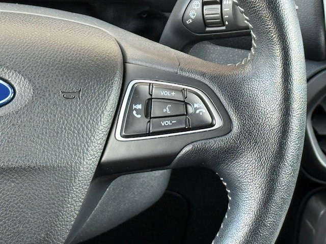 2022 Ford EcoSport SES photo 26