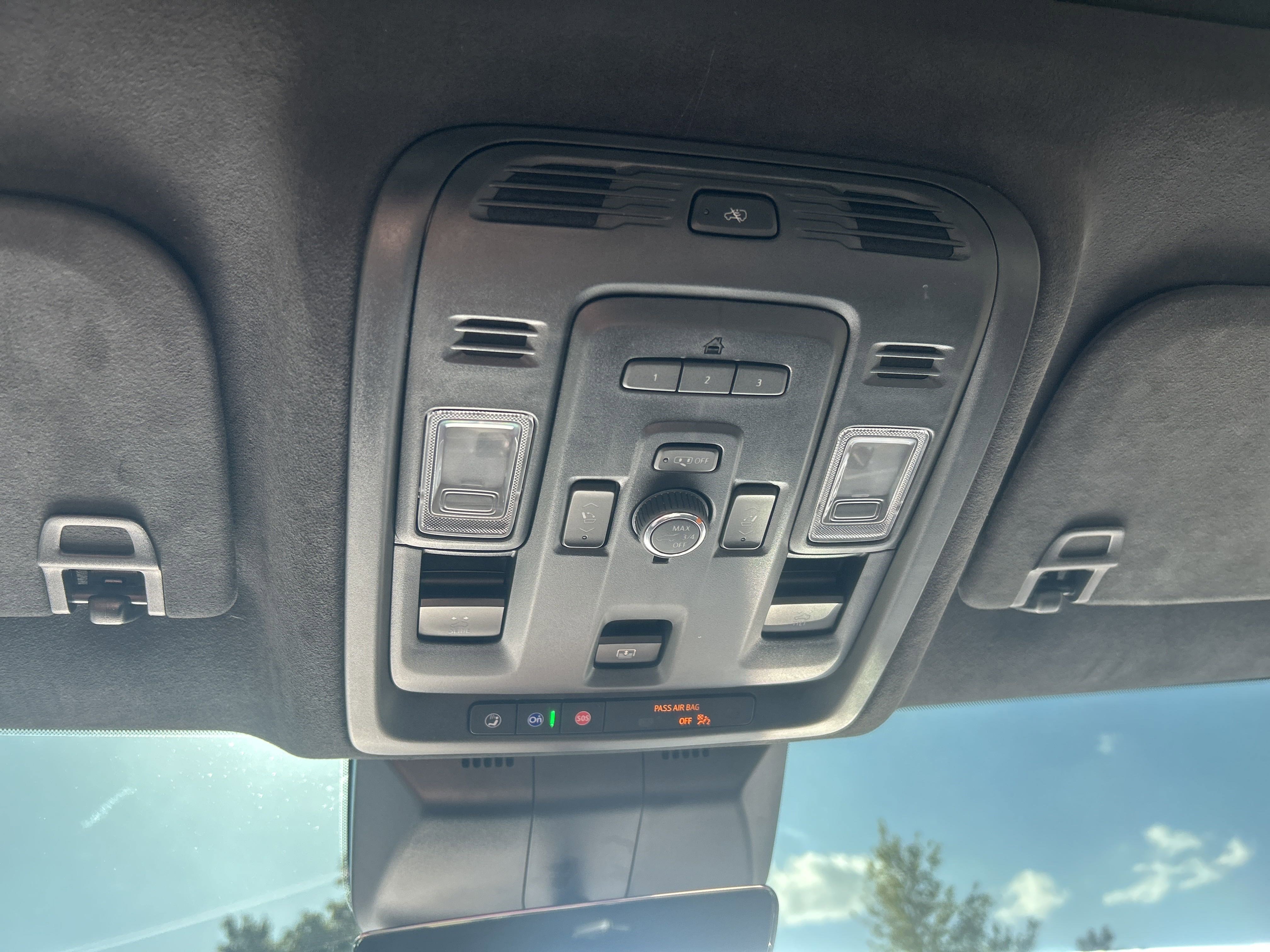 2024 Cadillac Escalade V-Series photo 23