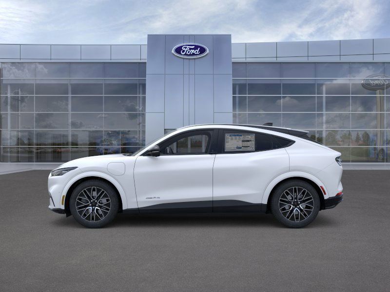 2025 Ford Mustang Mach-E Premium photo 4