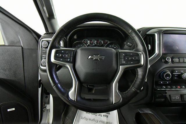 2021 Chevrolet Silverado 1500 RST photo 2