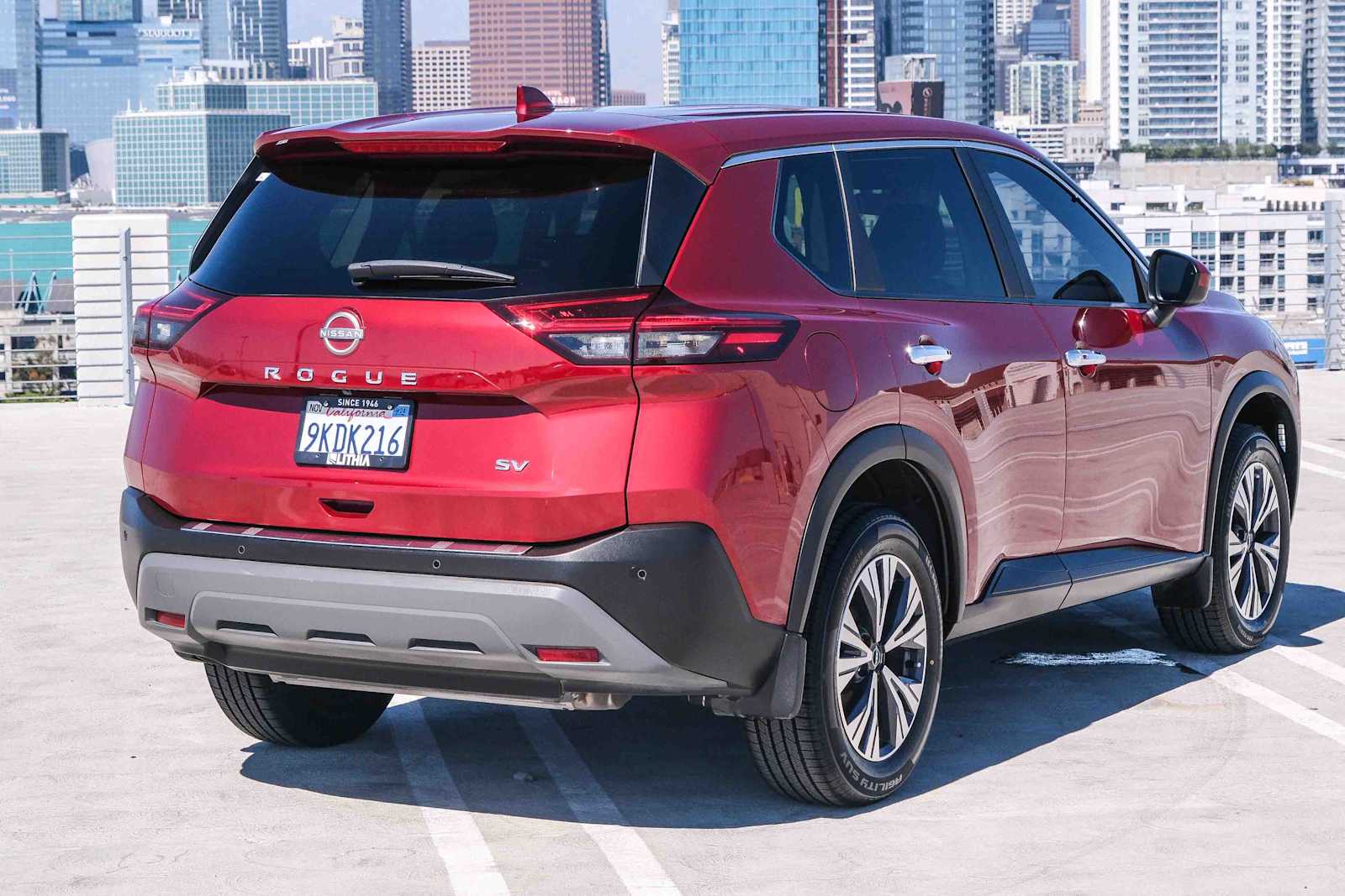 2023 Nissan Rogue SV photo 4