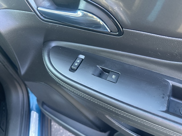 2019 Buick Encore Preferred photo 19