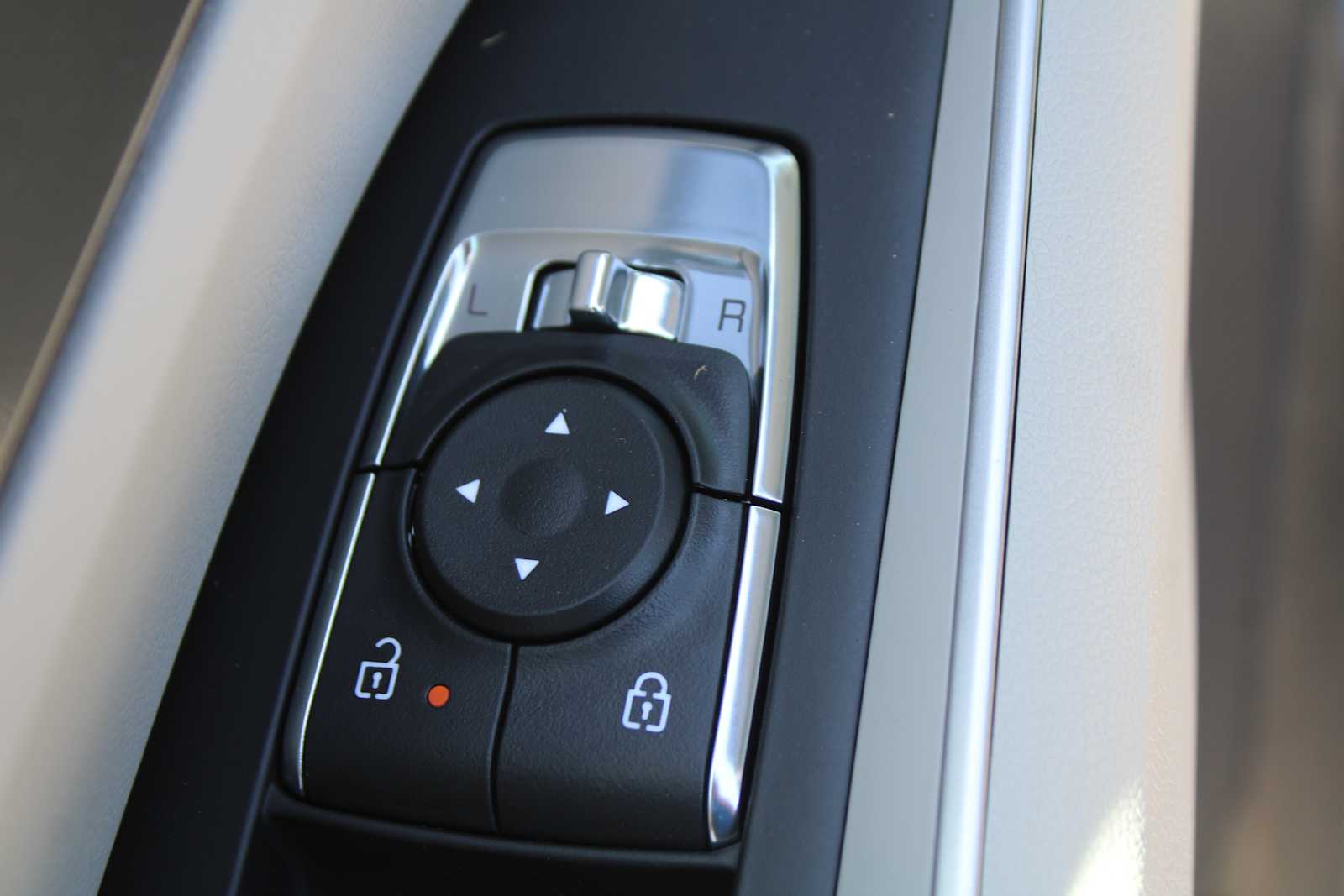 2025 Kia Sorento EX photo 20