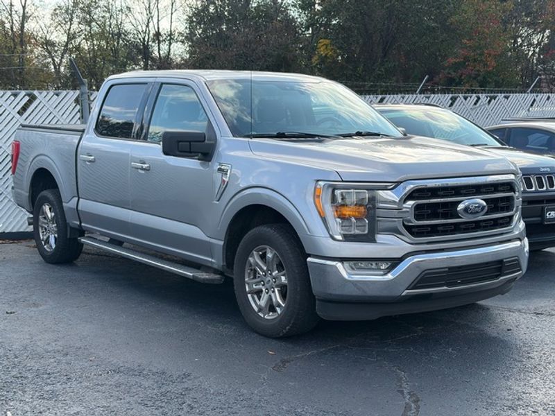 2021 Ford F-150 XLT's photo