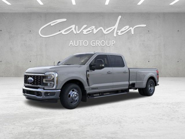 2026 Ford F-350 Super Duty XL's photo