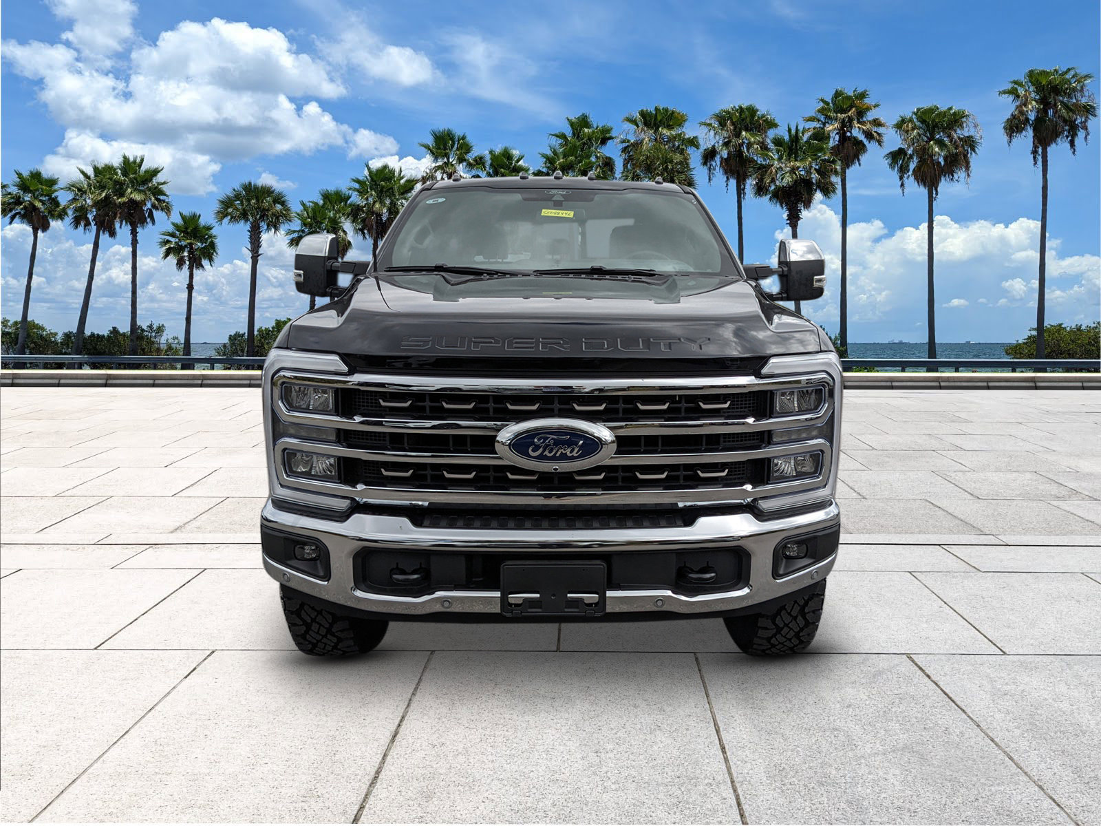 2025 Ford F-350 King Ranch photo 3