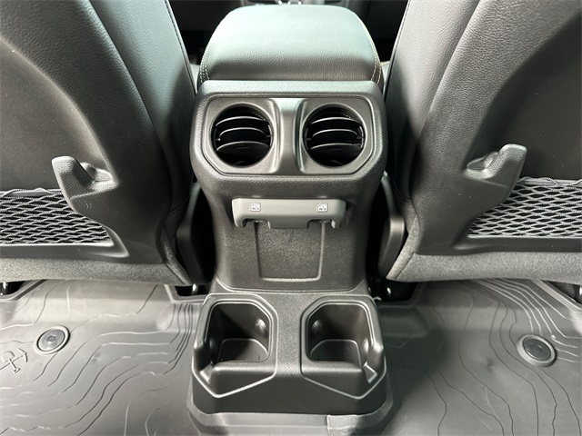 2025 Jeep Gladiator Sport photo 13