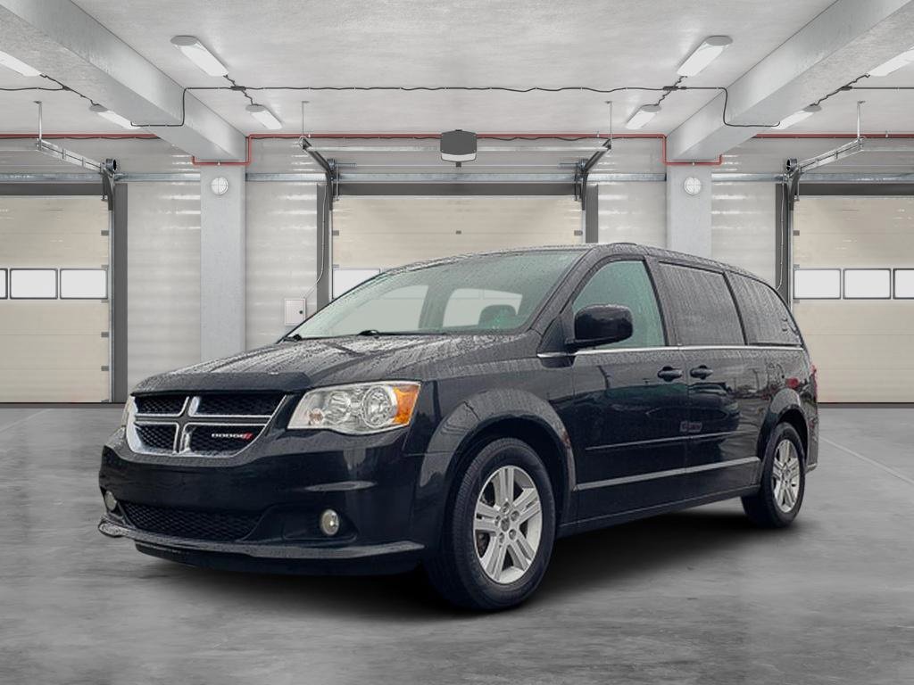 2013 Dodge Grand Caravan Crew photo 2