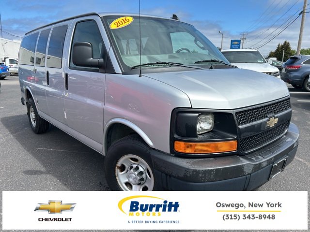 2016 Chevrolet Express Passenger LS's photo