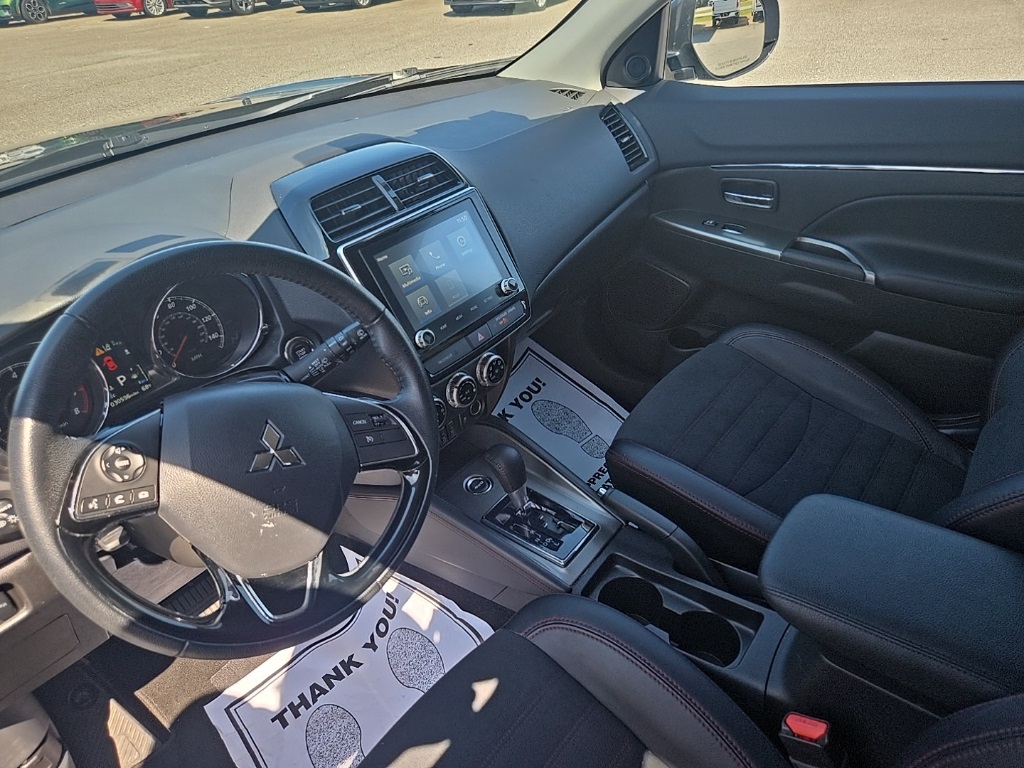 2024 Mitsubishi Outlander Sport SE photo 13