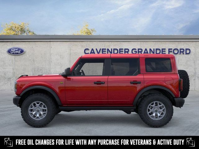 2025 Ford Bronco Badlands photo 2