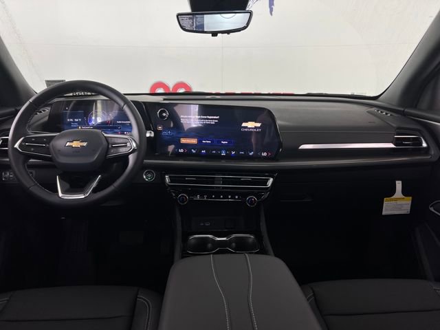 2026 Chevrolet Traverse photo 9