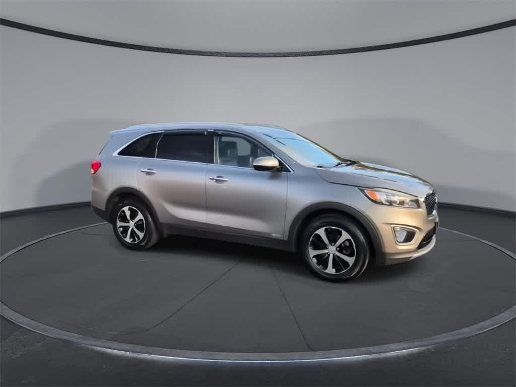 Used 2017 Kia Sorento EX with VIN 5XYPHDA12HG331402 for sale in Troy, NY