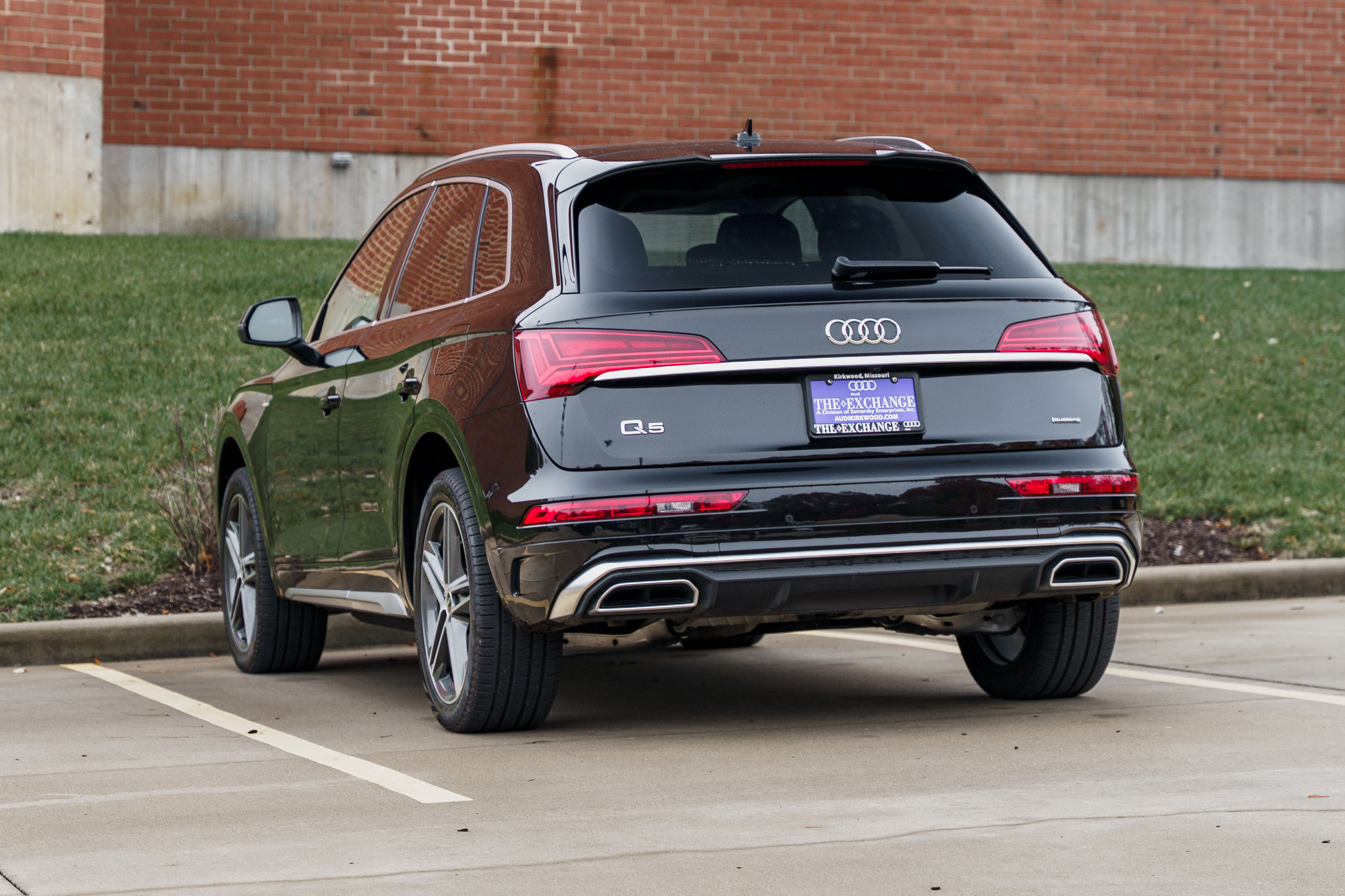 2024 Audi Q5 S line Premium Plus photo 4