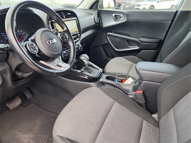 2020 Kia Soul EX photo 11