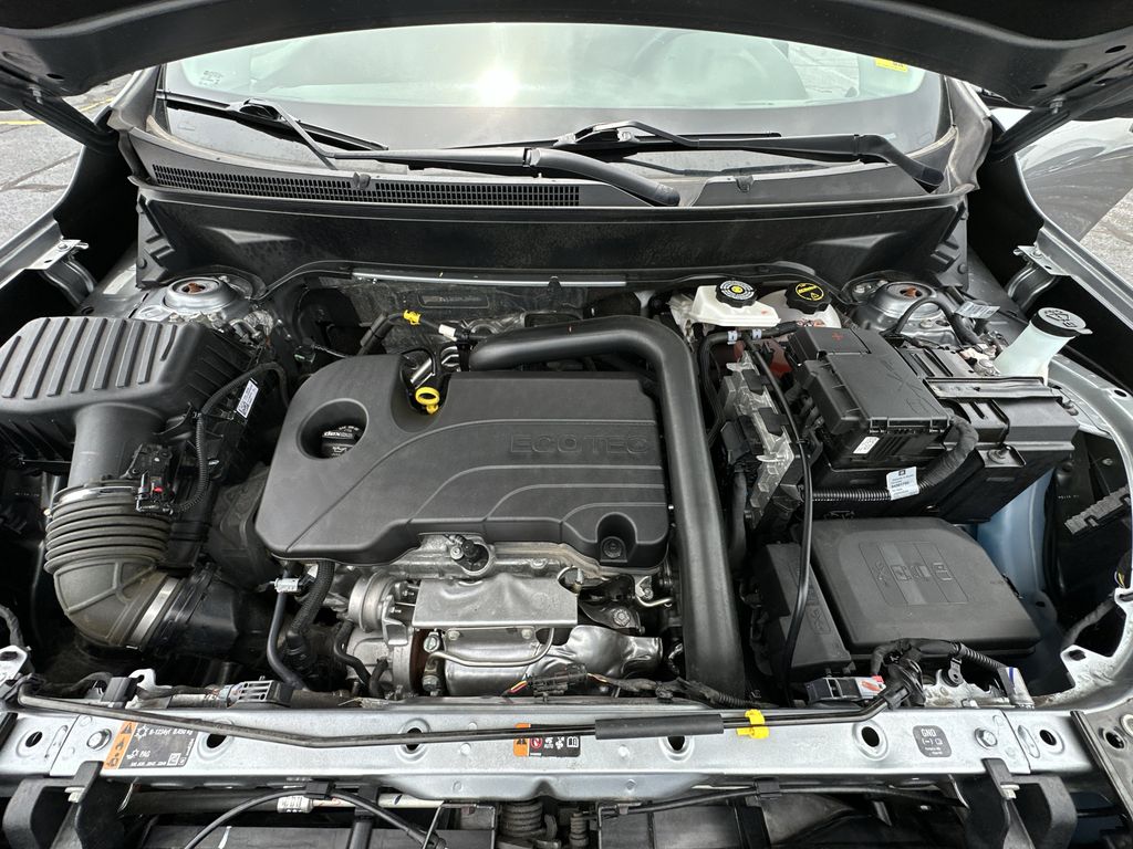 2024 GMC TERRAIN - Image 22