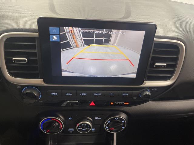 2026 Hyundai Venue SE photo 14