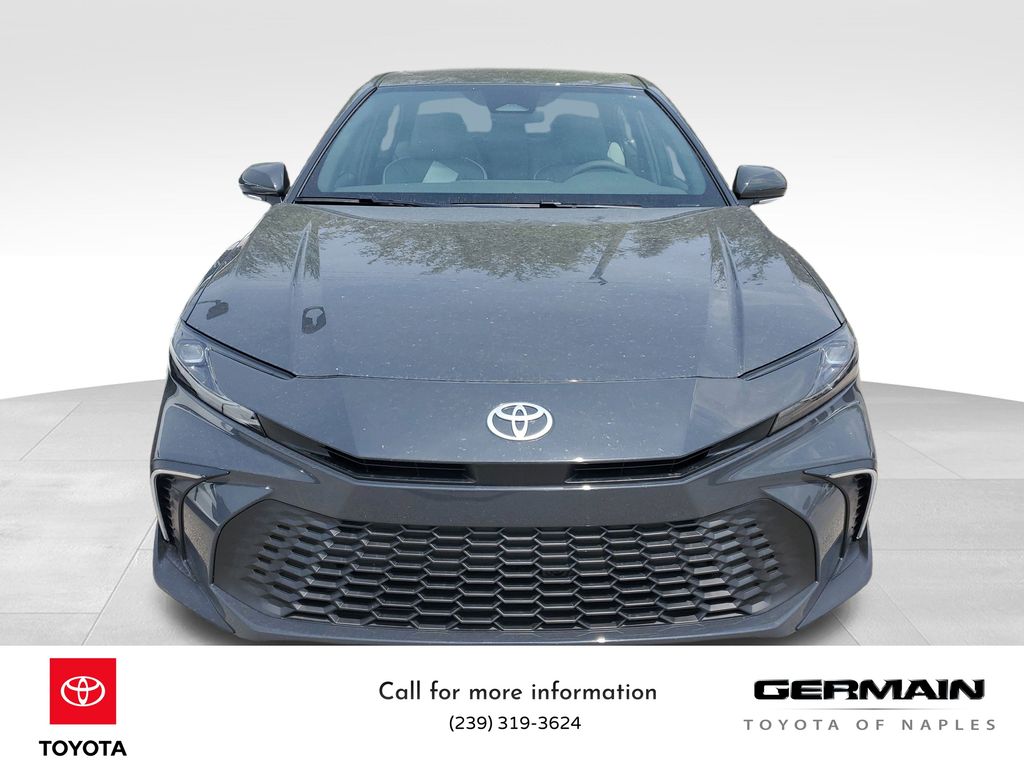 2025 Toyota Camry SE photo 2