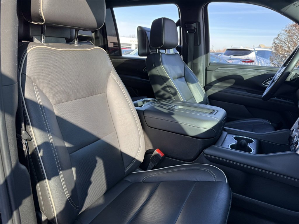 2021 GMC YUKON XL - Image 38