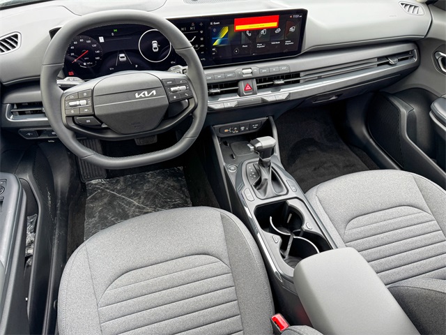 2025 Kia K4 EX photo 33