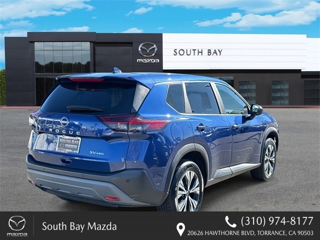 2023 Nissan Rogue SV photo 3