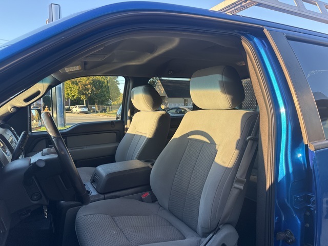 2014 Ford F-150 XLT photo 9