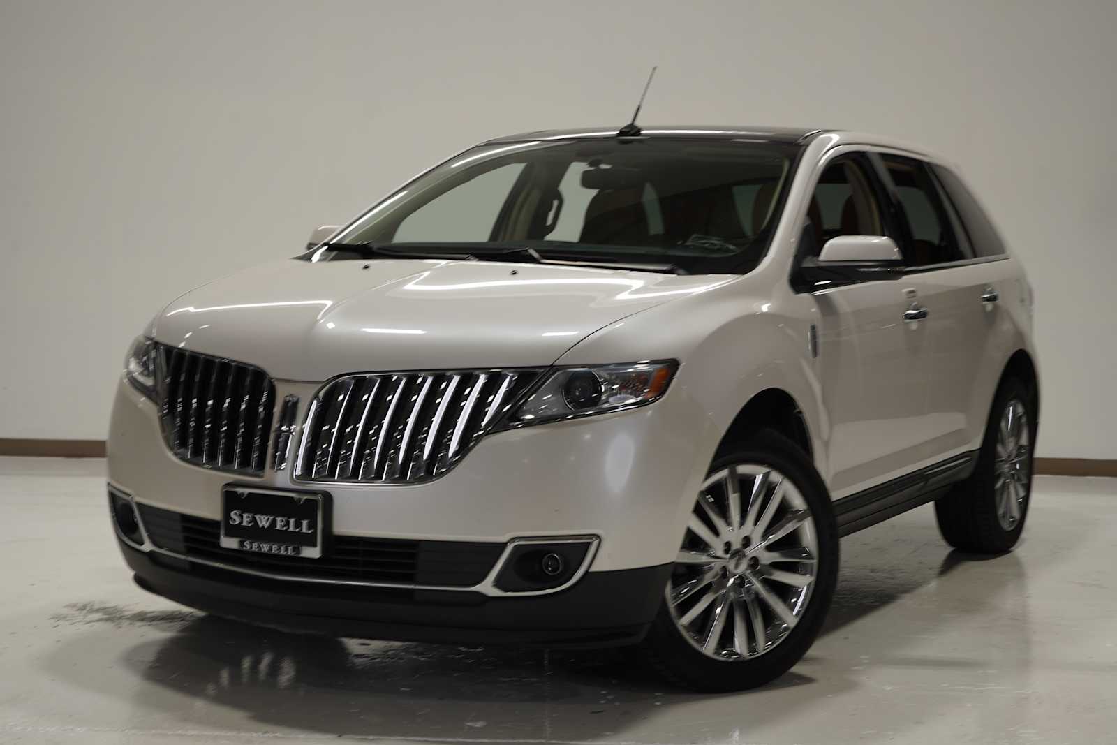 2013 Lincoln MKX Base's photo