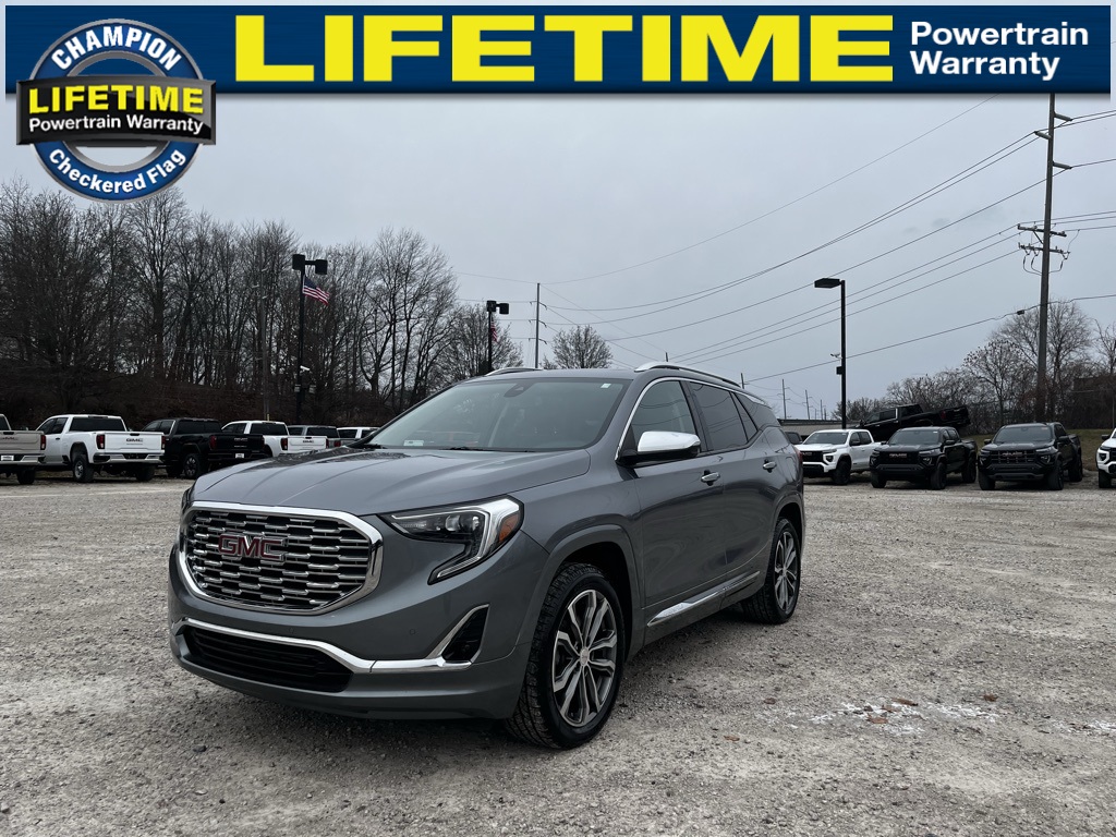 2020 GMC Terrain Denali's photo