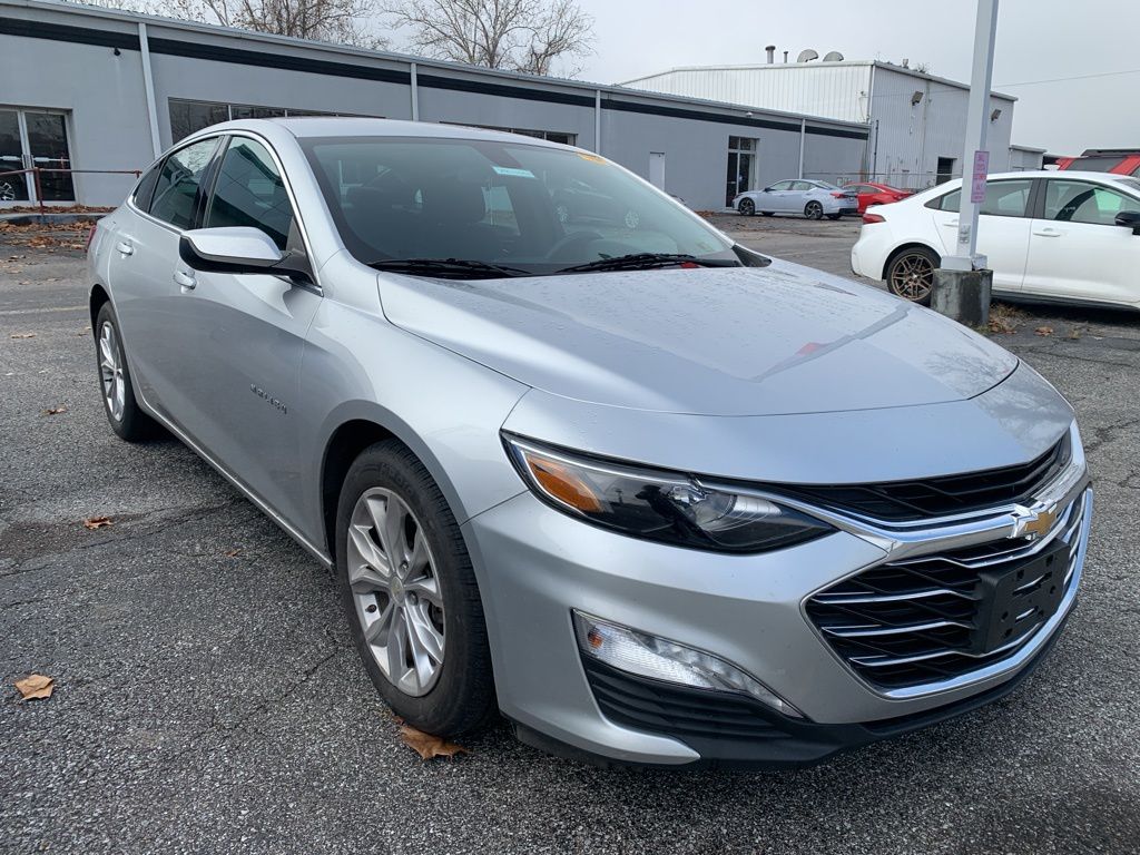 2021 Chevrolet Malibu 1LT photo 3