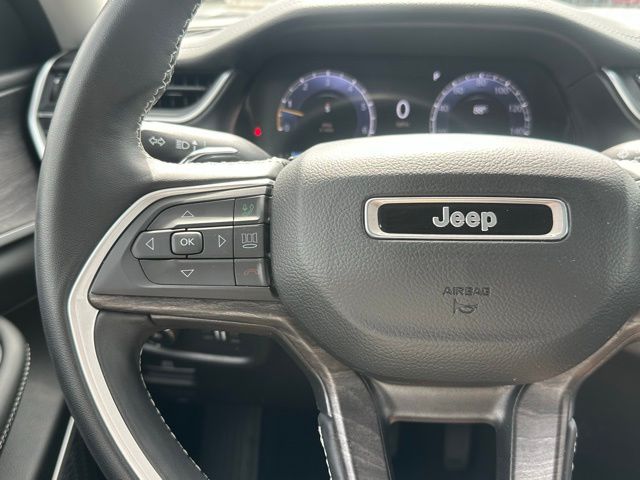 2022 Jeep Grand Cherokee Limited photo 20