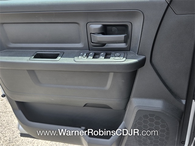 2025 Ram 2500 Tradesman photo 27