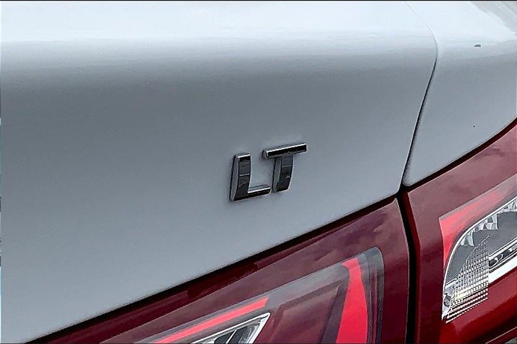 2022 Chevrolet Malibu 1LT photo 8