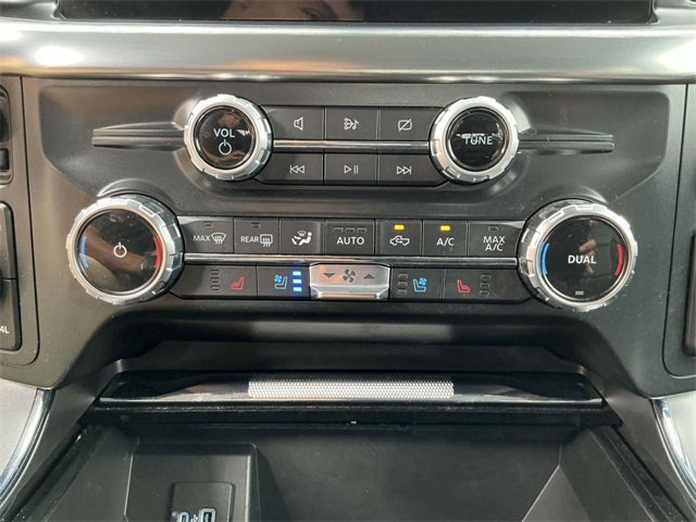 2022 Ford F-150 Lariat photo 21