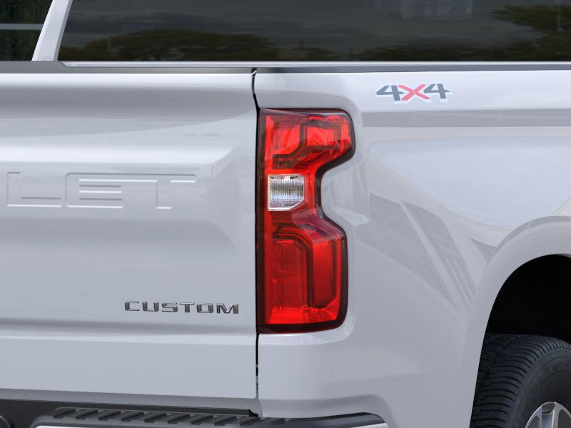 2025 Chevrolet Silverado 1500 Custom photo 11