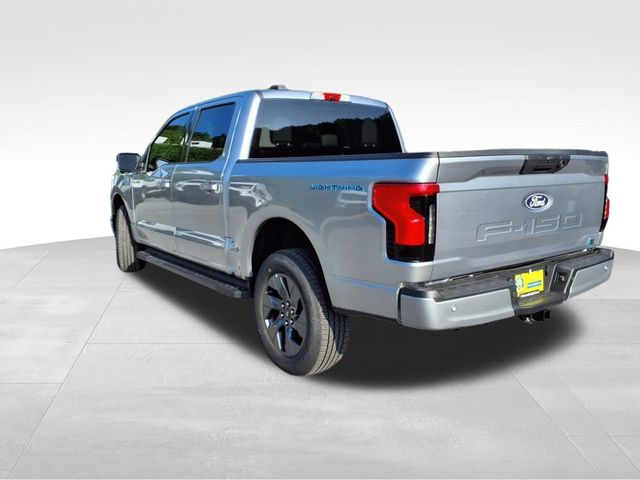 2025 Ford F-150 Lightning photo 4