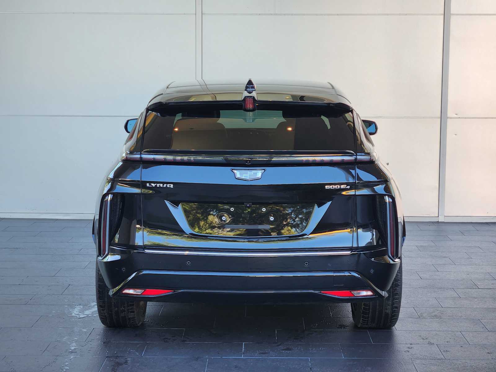 2024 Cadillac Lyriq Luxury photo 5