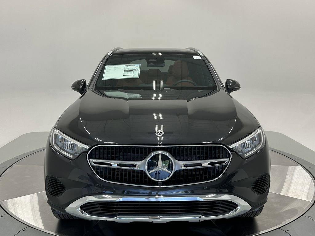 2026 Mercedes Benz GLC 300 4MATIC photo 2