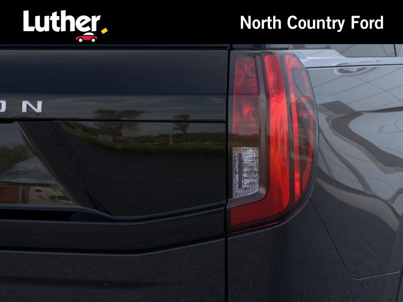 2025 Ford Expedition photo 18