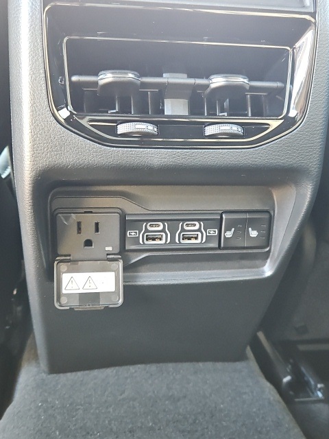 2025 Jeep Grand Cherokee Limited photo 14