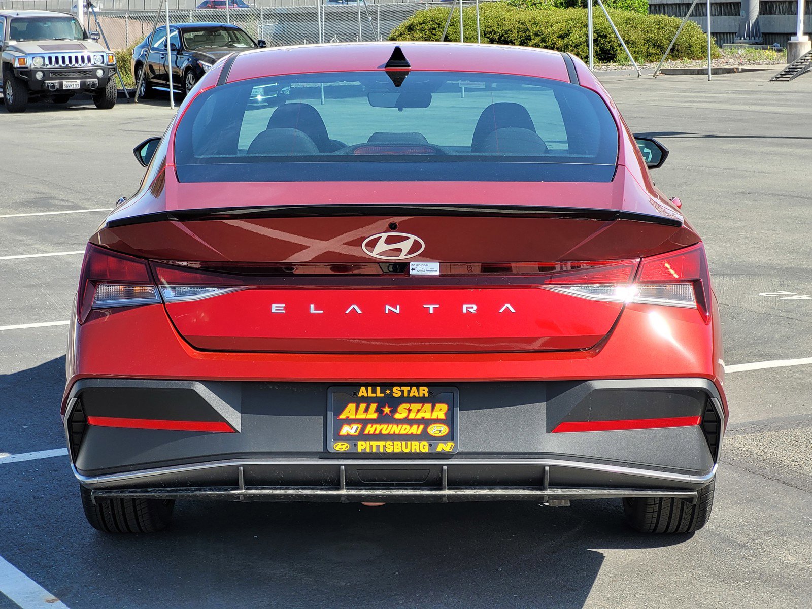2025 Hyundai Elantra SEL Sport photo 4