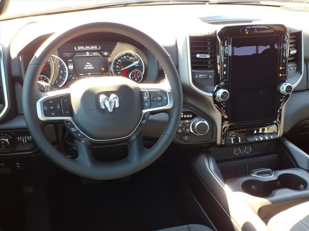 2026 Ram 1500 Sport photo 4