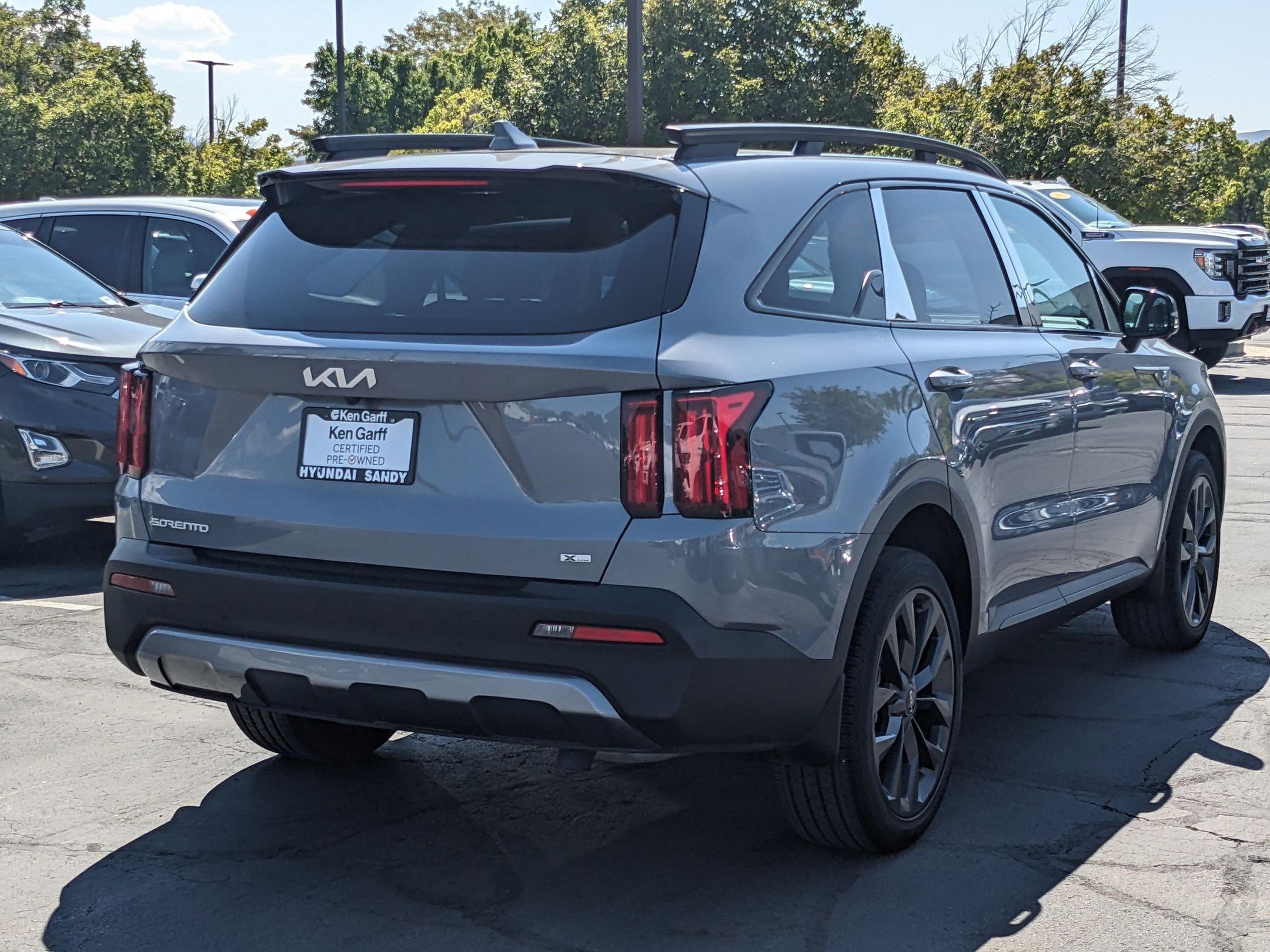 2023 Kia Sorento X-Line SX Prestige photo 2