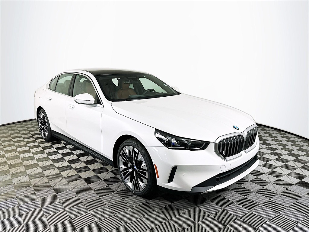 2026 Bmw 530i xDrive photo 2