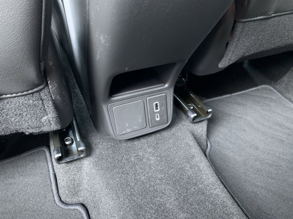 2024 Buick Encore GX Sport Touring photo 16