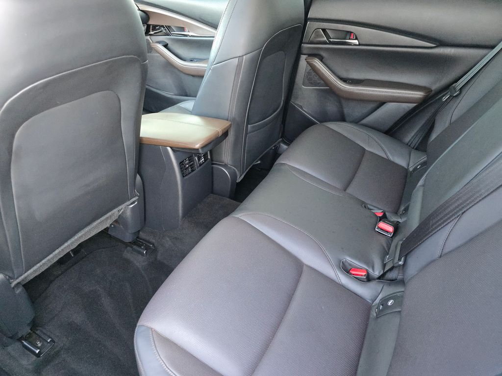 2022 Mazda CX-30 2.5 Turbo Premium photo 16