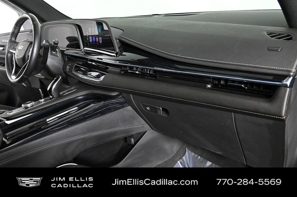 2024 Cadillac Escalade Sport photo 18